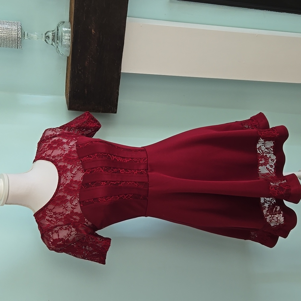 Manjiu Lace Dress S
